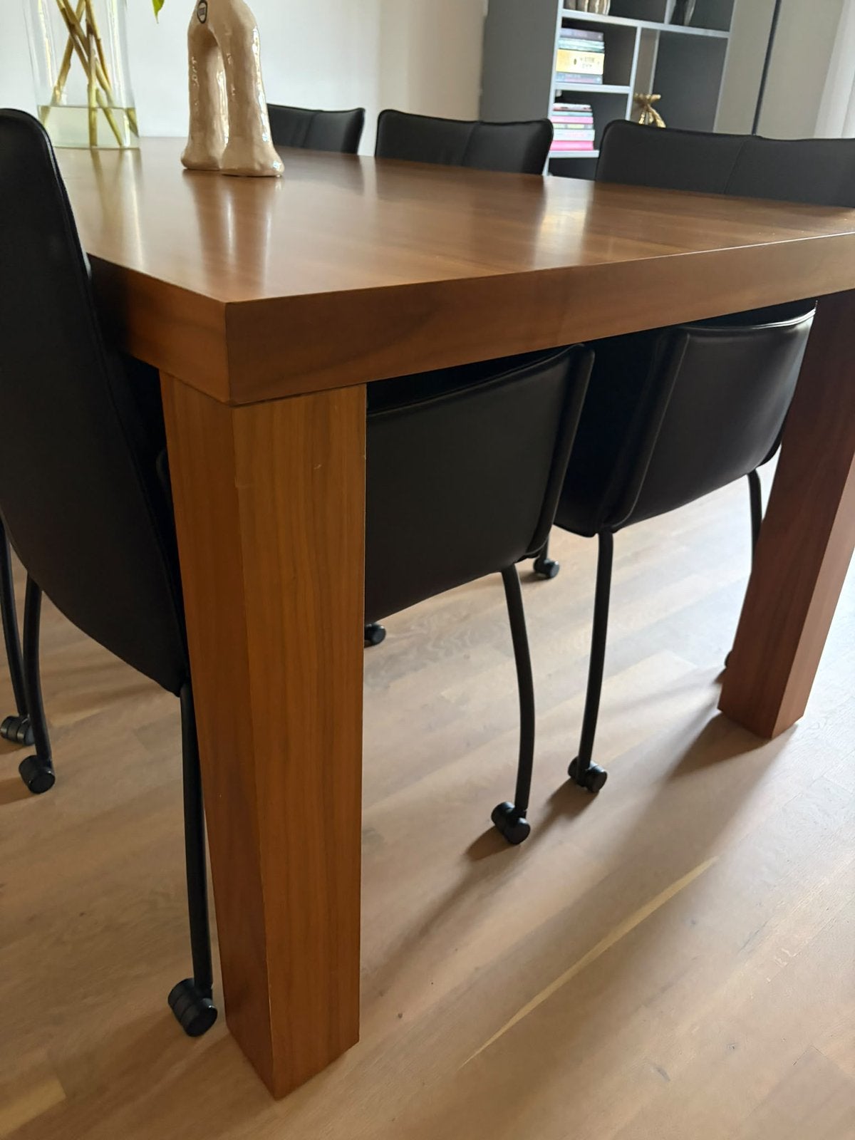 Tafel notenhout erg goede staat!, Ophalen, 50 tot 100 cm, Zo goed als nieuw, 150 tot 200 cm