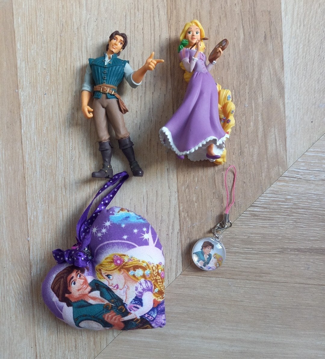 Disney Rapunzel en Flynn Rider figuren en accessoires, Ophalen of Verzenden, Gebruikt, Meisje