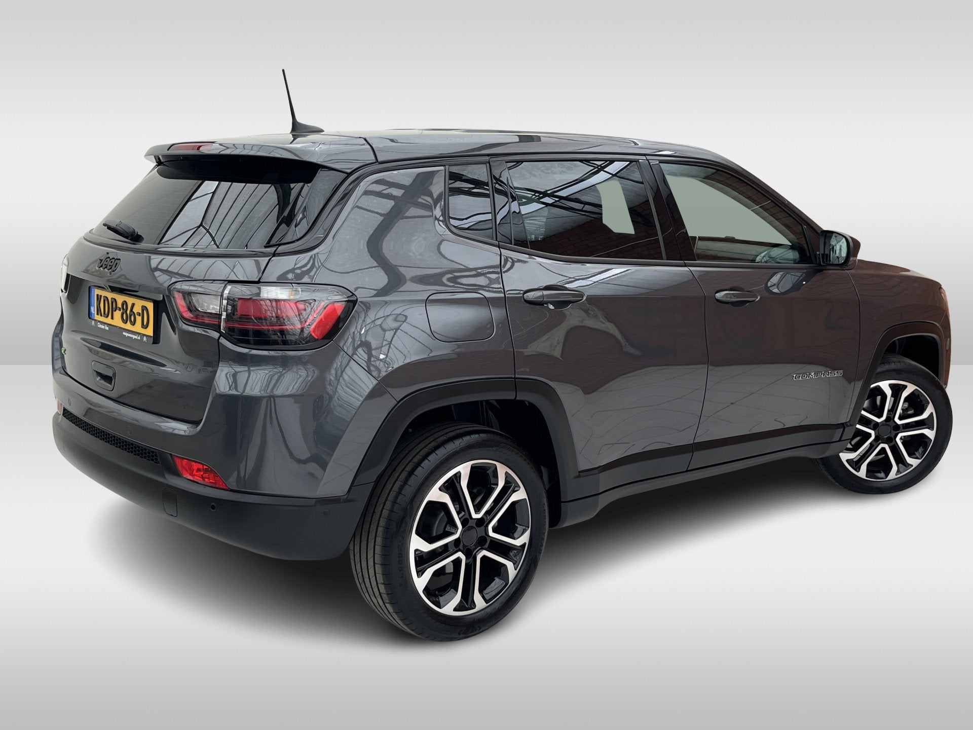 Jeep Compass 130 e-Hybrid Automaat Altitude | Keyless | Came, Auto's, 12 maanden, Zwart, 4 cilinders, Leder en Stof