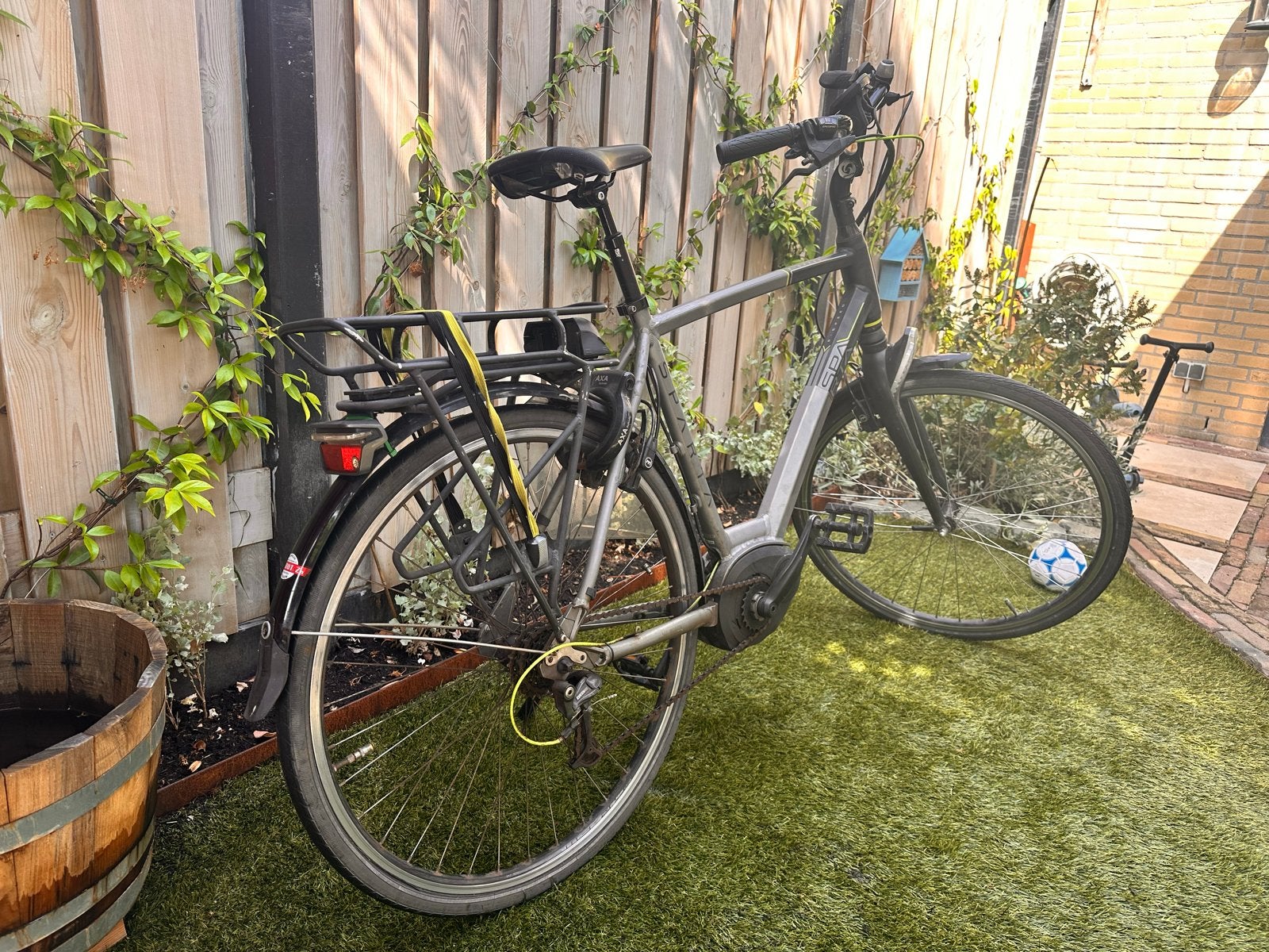 Gebruikte Sparta e-speed e-bike met Bosch PowerPack 500, Fietsen en Brommers, Elektrische fietsen, Gebruikt, Sparta, 55 tot 59 cm