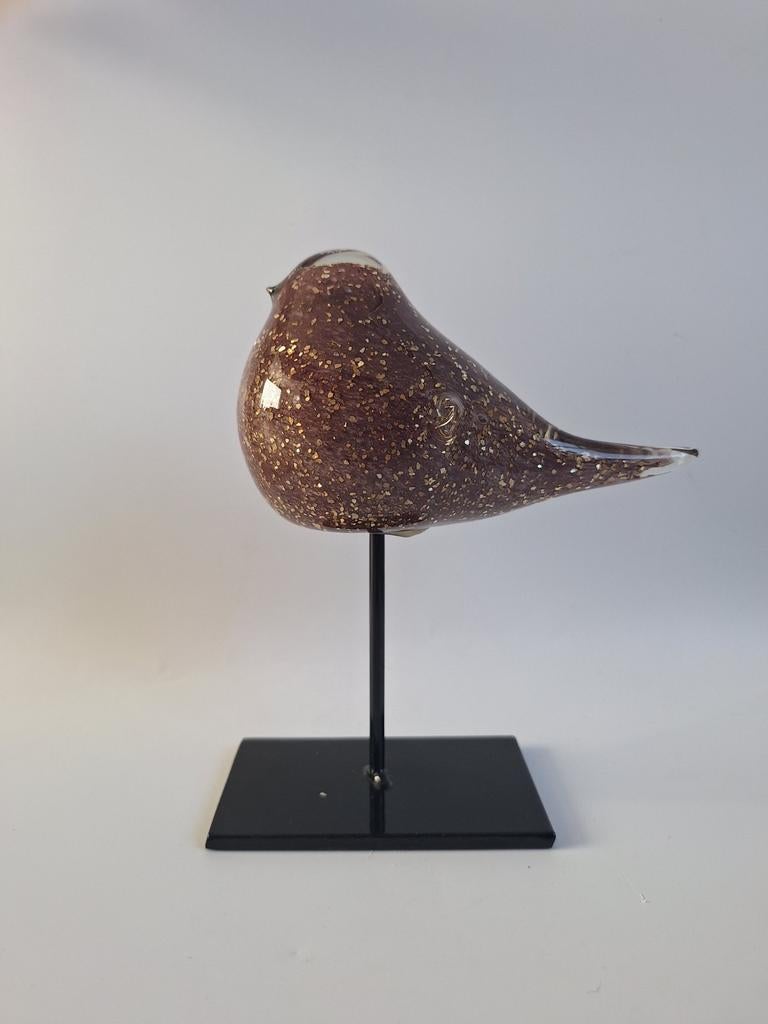Mooie glazen vogel op metalen voet., Verzamelen, Ophalen of Verzenden