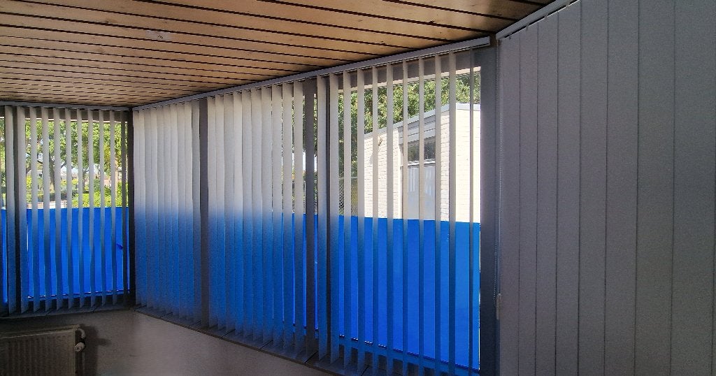 Multiple White Vertical Blinds with Rails – Various Sizes, Ophalen, Overige merken, Wit, Lamellen