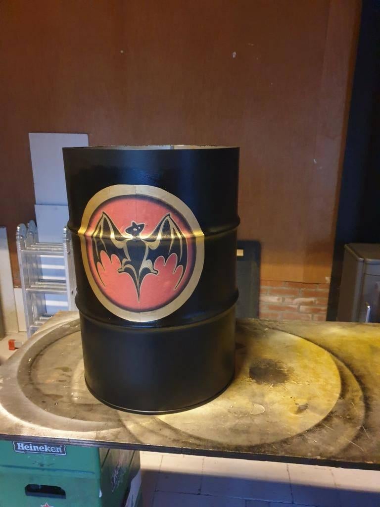 Stoere bloembak of bijzettafel van Bacardi, Ophalen, Minder dan 30 cm, Rond, Tuin