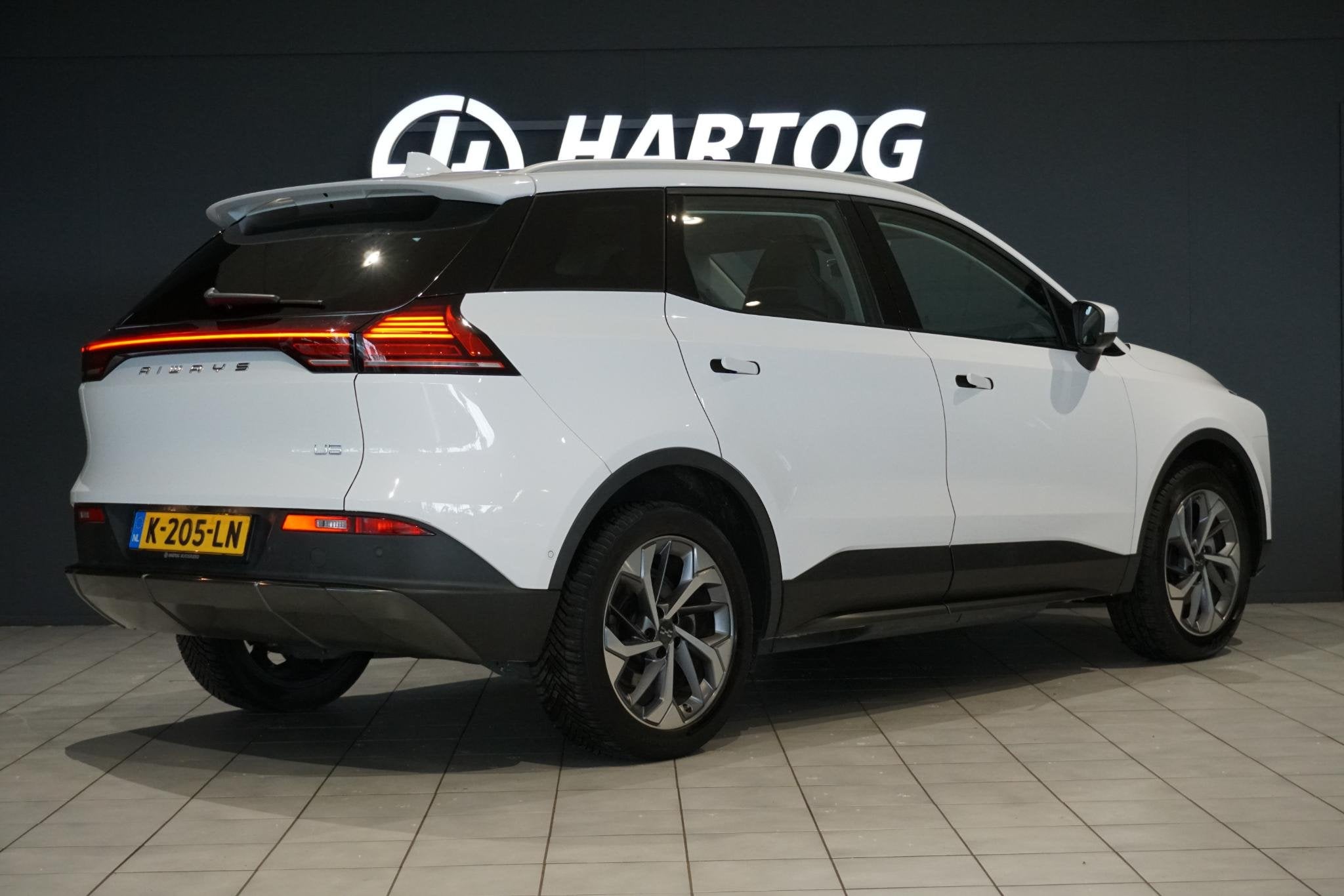 Aiways U5 63kWh Premium + PANORAMA / LEDER / ADAPTIVE CRUISE, Auto's, Aiways, U5, Gebruikt, 204 pk, SUV of Terreinwagen