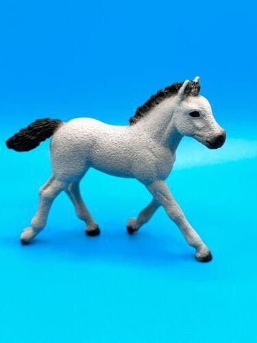 Schleich 83042 Welsh veulen, dierfiguur, Ophalen of Verzenden, Zo goed als nieuw, Paard, Beeldje of Figuurtje