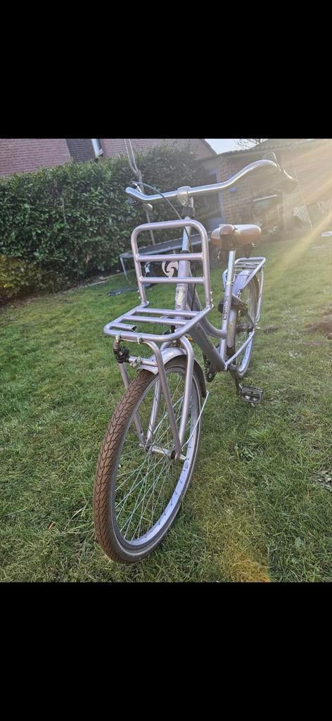 Kinderfiets 24 inch met voordrager, Minder dan 47 cm, Ophalen, Gebruikt, Overige merken