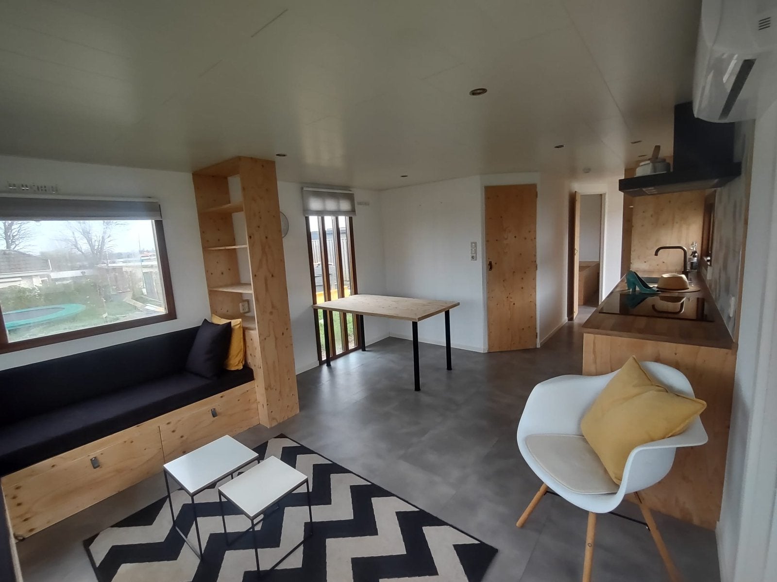 Chalet/woonunit/tijdelijke woning met wintervaste voortent, Tot en met 2