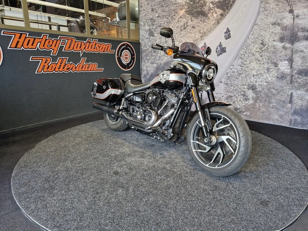 Harley-Davidson FLSB SPORT GLIDE € 19.990,00, Motoren, Motoren | Harley-Davidson, Bedrijf, Overig