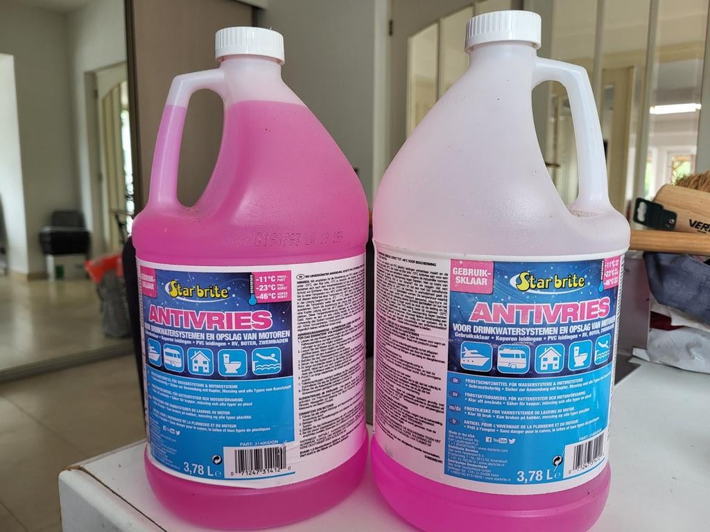 Starbrite Antivries - Bescherming tot -46C (2x 3,78L), Watersport en Boten, Ophalen of Verzenden
