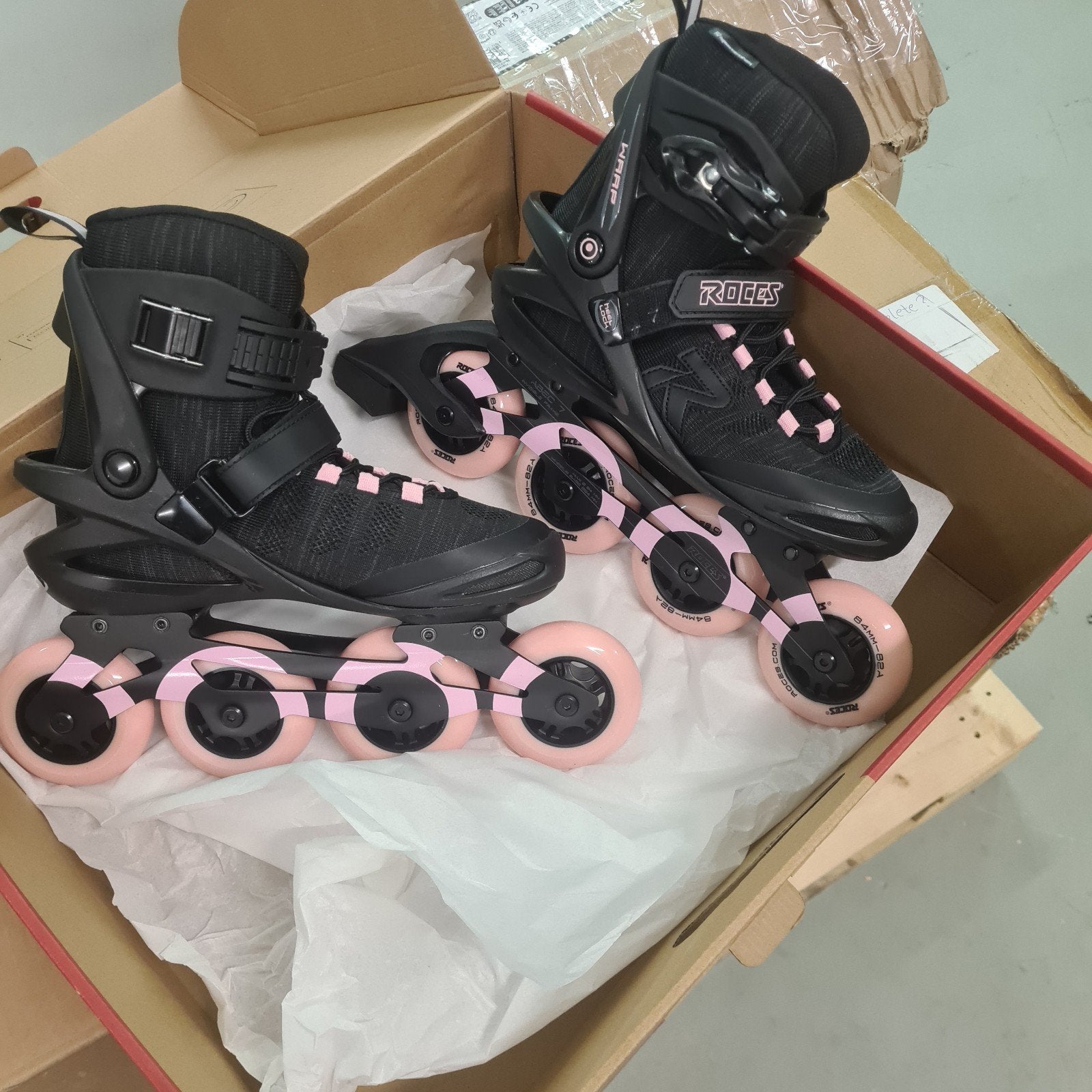 Roces Inline Skates - Zwart/Roze - Maat 40, Kinderen en Baby's, Speelgoed | Buiten | Rolschaatsen, Ophalen of Verzenden, Nieuw
