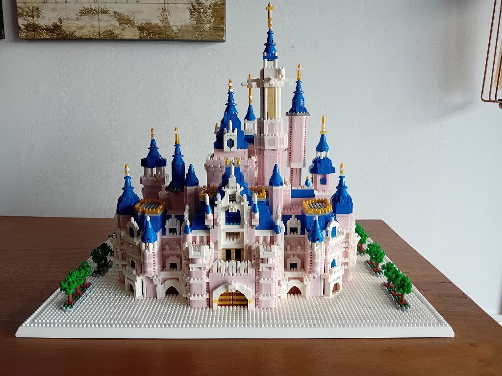 Nanoblocks pink castle 6241 steentje, Kinderen en Baby's, Ophalen of Verzenden, Zo goed als nieuw, Overige merken