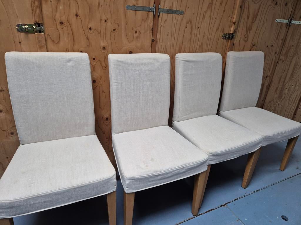 IKEA HENRIKSDAL stoelen met witte hoezen (4 stuks), Huis en Inrichting, Stoelen, Ophalen, Gebruikt, Modern, Scandinavisch, Wit