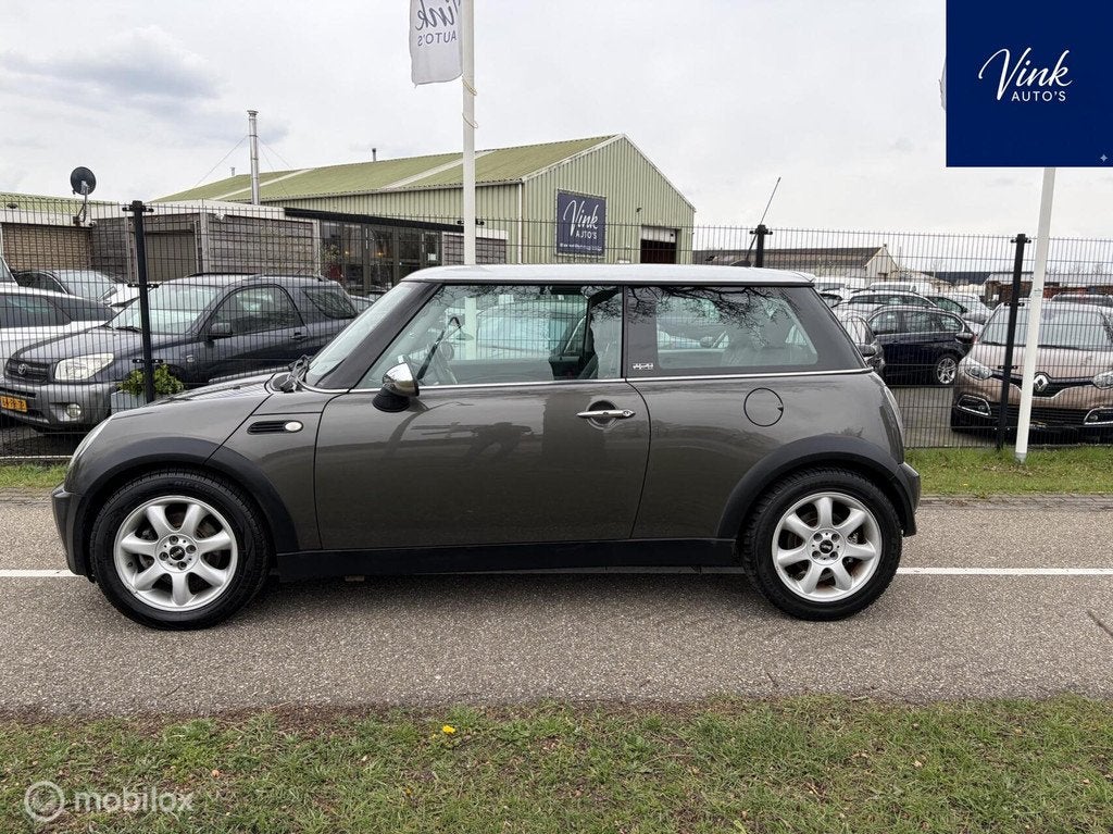 Mini Mini 1.6 Cooper Park Lane | Panoramadak | Leer, Auto's, Voorwielaandrijving, Gebruikt, Zwart, 4 cilinders