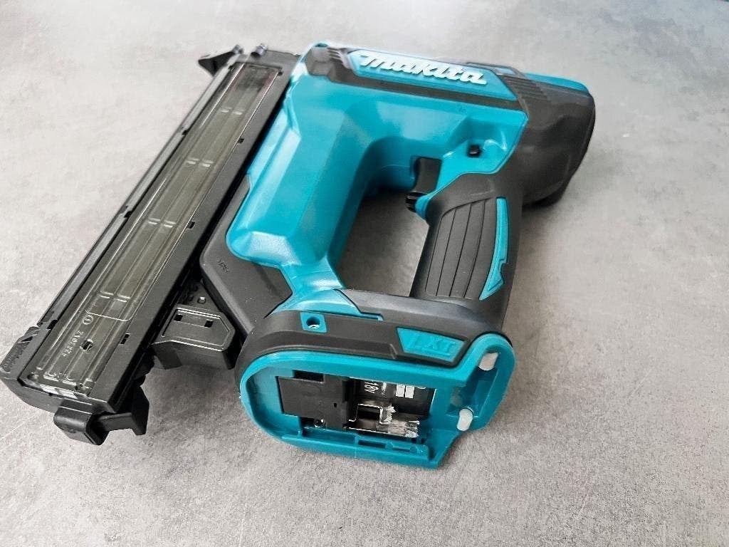 MAKITA DFN350ZJ 18V ACCU BRAD TACKER 1.2mm AFWERKTACKER LXT, Doe-het-zelf en Verbouw, Overige typen, Nieuw, Ophalen of Verzenden