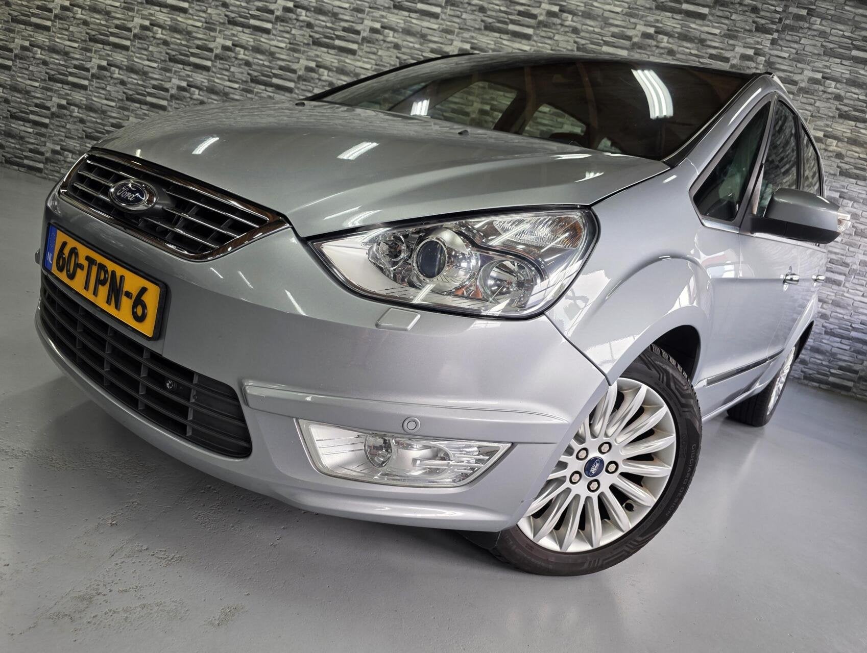 Ford Galaxy 1.6 SCTi Titanium *NL Auto*PDC*7-zits*NAP*!, Auto's, Voorwielaandrijving, Gebruikt, 4 cilinders, 7 stoelen