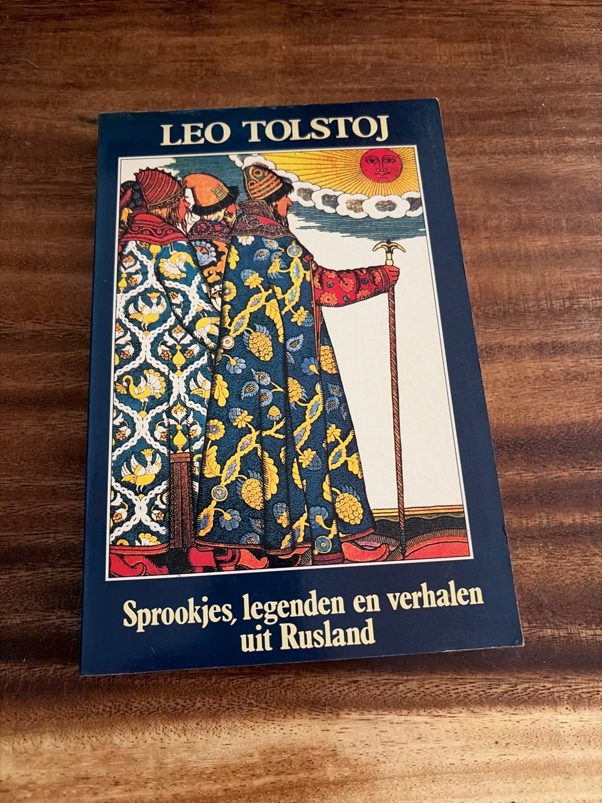Leo Tolstoj - Sprookjes, legenden en verhalen uit Rusland-V2, Boeken, Sprookjes en Fabels, Ophalen of Verzenden, Gelezen