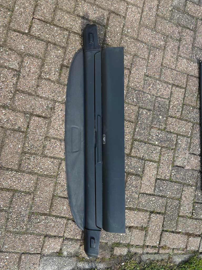 Volvo v50 kofferbakscherm, bagageafdekking en hondenet, Auto-onderdelen, Interieur en Bekleding, Ophalen of Verzenden, Gebruikt