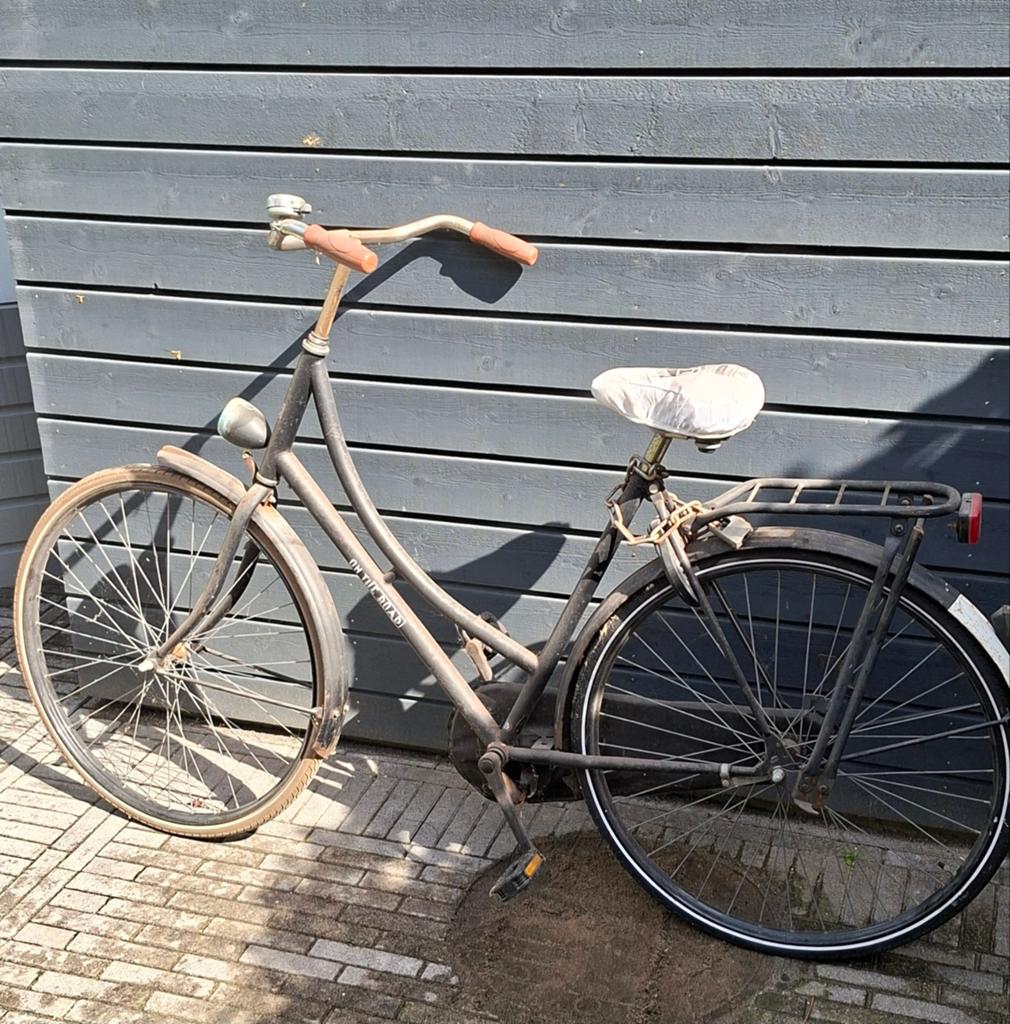 Vintage Damesfiets - Opknapper of onderdelen, Fietsen en Brommers, Fietsen | Dames | Damesfietsen, Overige merken, Terugtraprem