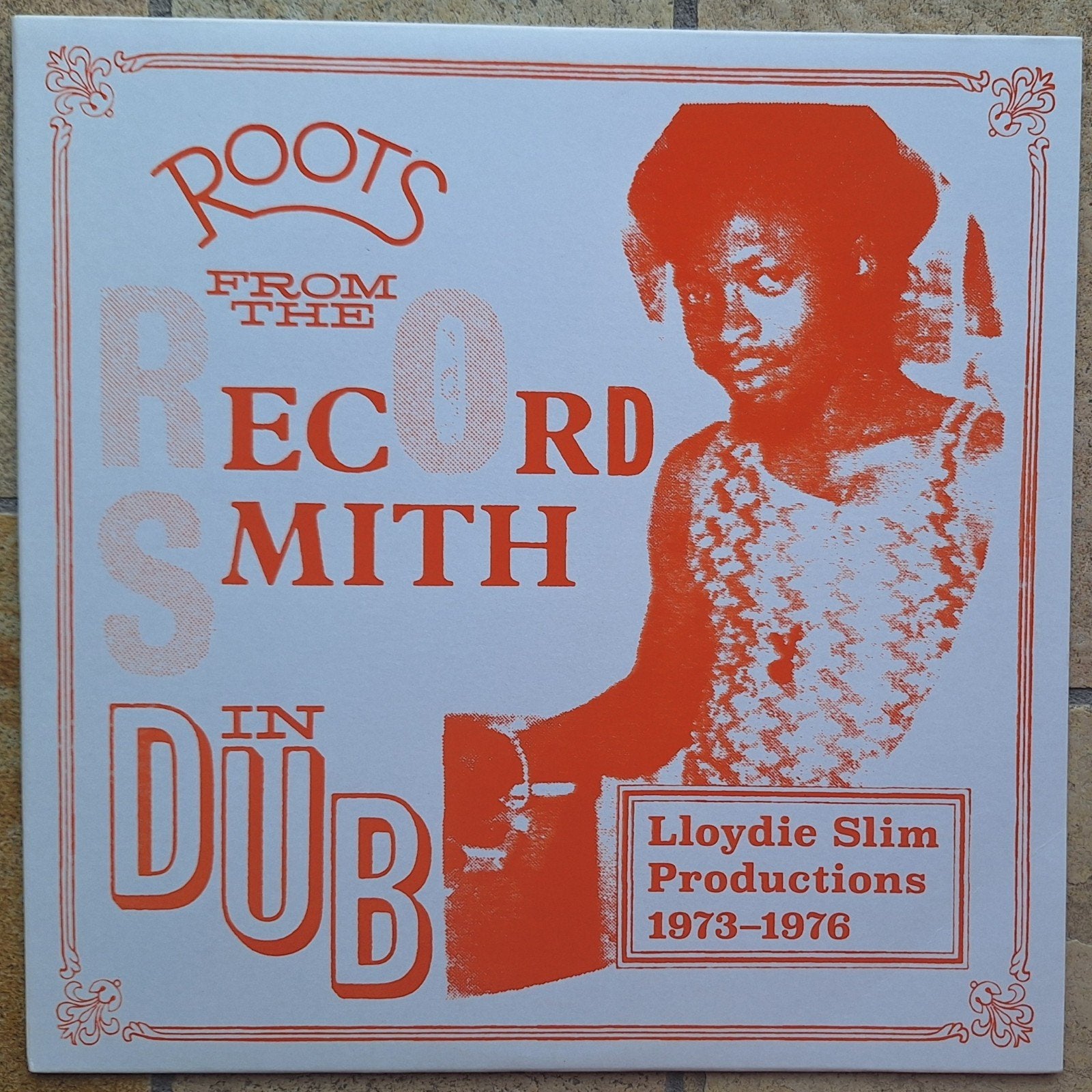Roots from the Record Smith in Dub - Lloydie Slim Production, LP, Ophalen of Verzenden, Complilatie, 12 inch