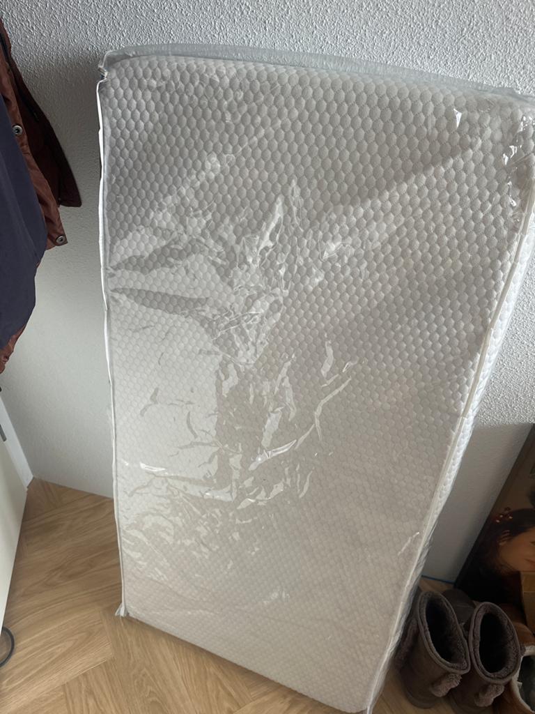 Aerosleep matras 120x60 - Goed verzorgd, Ophalen, Gebruikt, 190 cm of minder, 120 cm