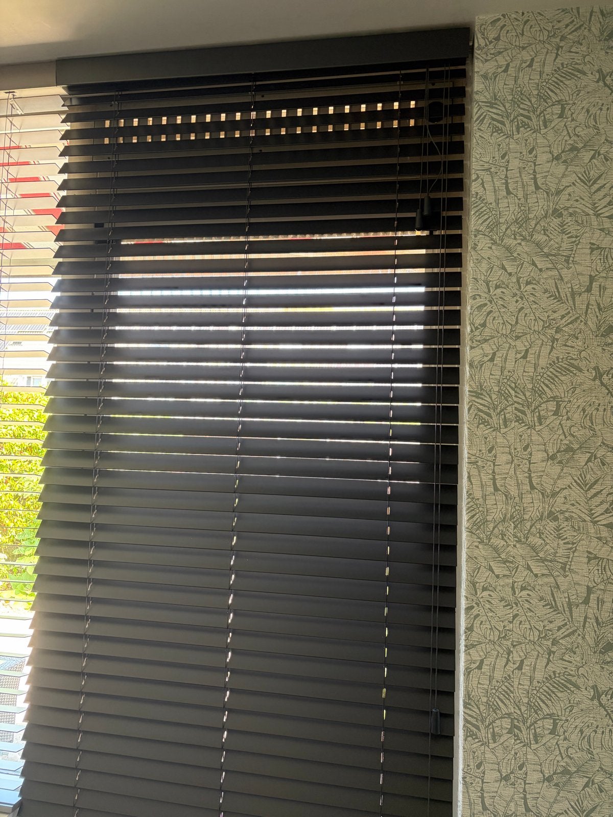 Nieuwe antraciet jaloezie 102x249cm - verkeerde kleur, Jaloezie, 249 cm, Zwart, Hout