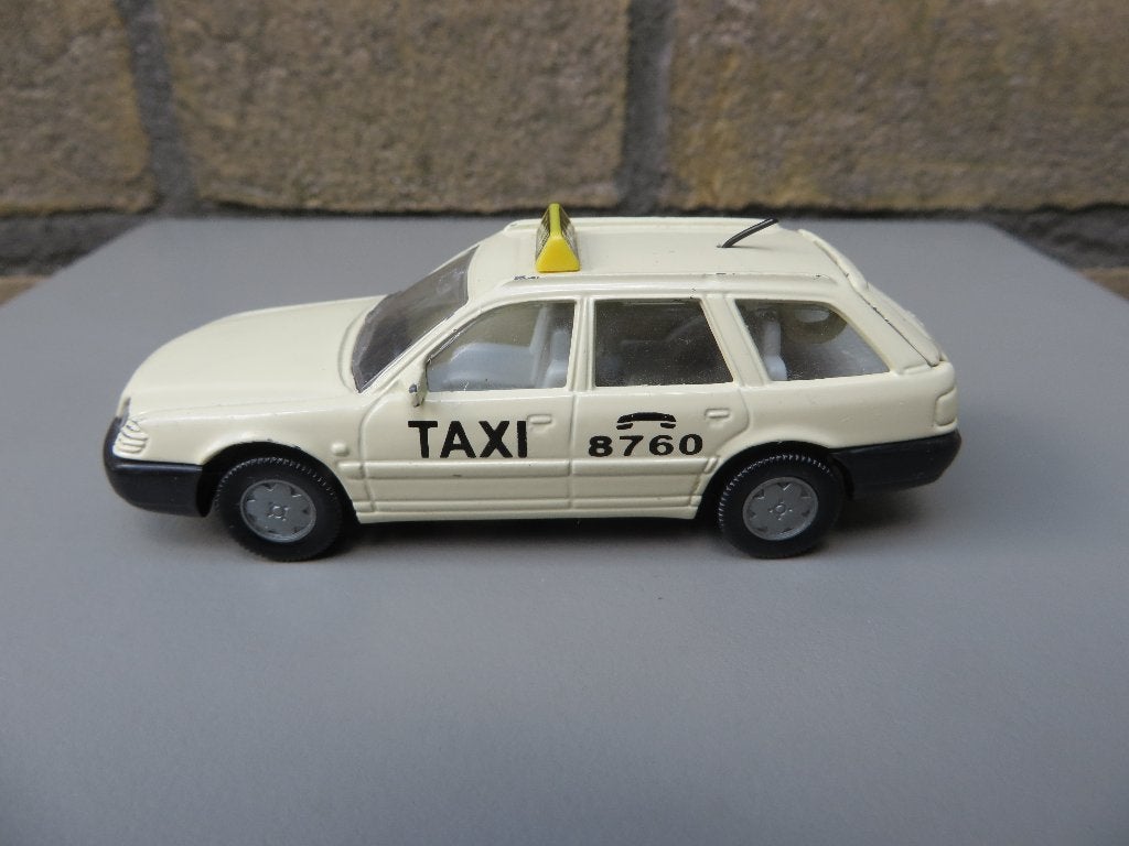 Siku Audi A6 AVANT TAXI, Ophalen of Verzenden, Gebruikt, Auto