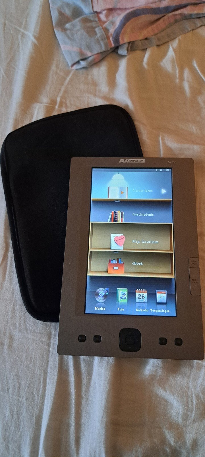 Autovision AV-701 E-reader met hoes, Computers en Software, Gebruikt, Autovision, Ophalen of Verzenden, 4 GB of minder