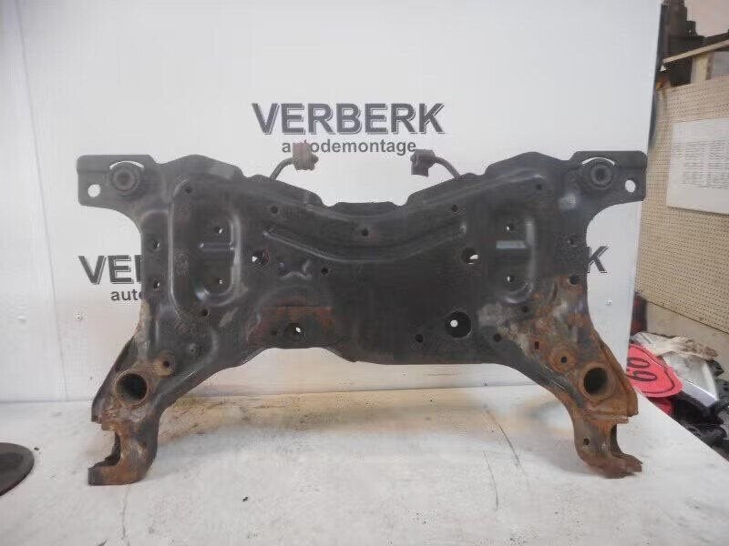 SUBFRAME VOOR Ford Focus 2 (01-2004/09-2012), Gebruikt, Ophalen of Verzenden, Henry-Ford-Straße 1 50735 Köln, DE, Ford-Werke GmbH
