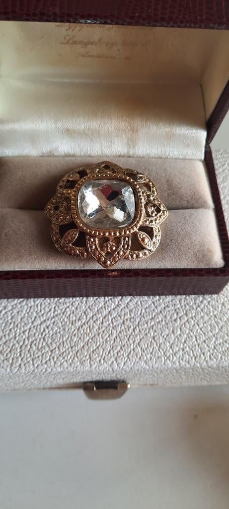 Vintage  goldtone  broche  met markasietjes en Swarovski kri, Sieraden, Tassen en Uiterlijk, Antieke sieraden, Ophalen of Verzenden