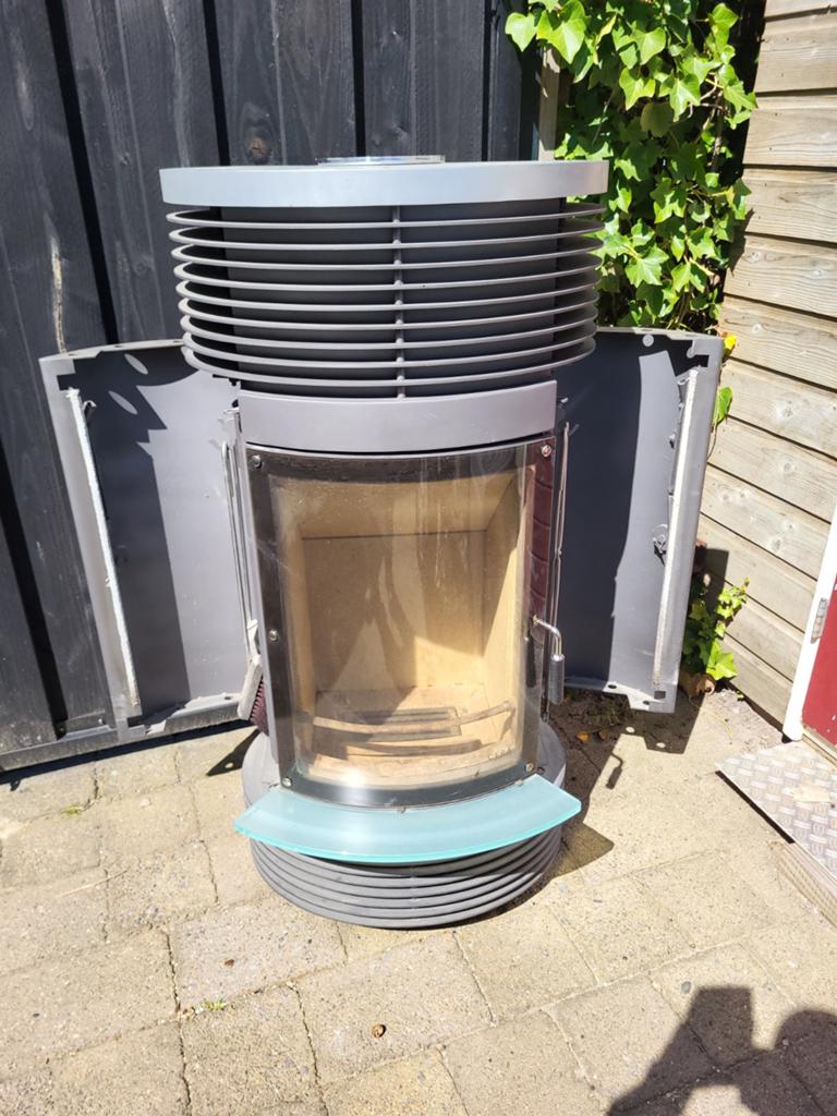 Grote design kachel, Huis en Inrichting, Kachels, Ophalen, Hout, Houtkachel