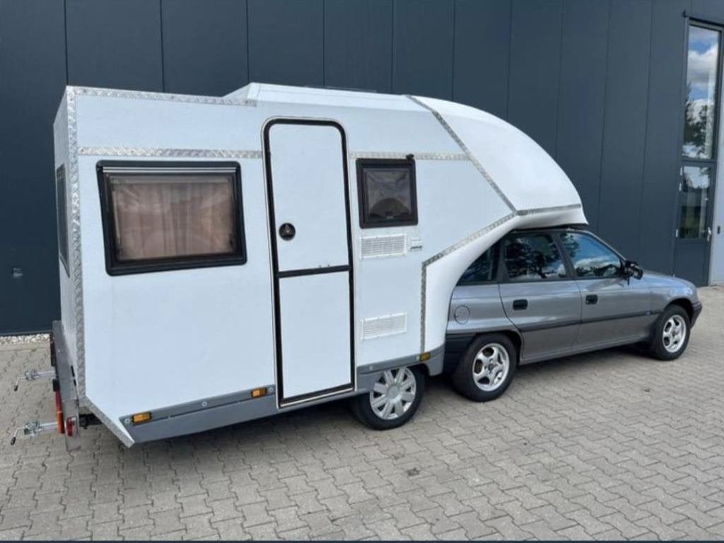 Leuke Heku camper, Automaat, Alkoof, Ringverwarming, Buitenlamp