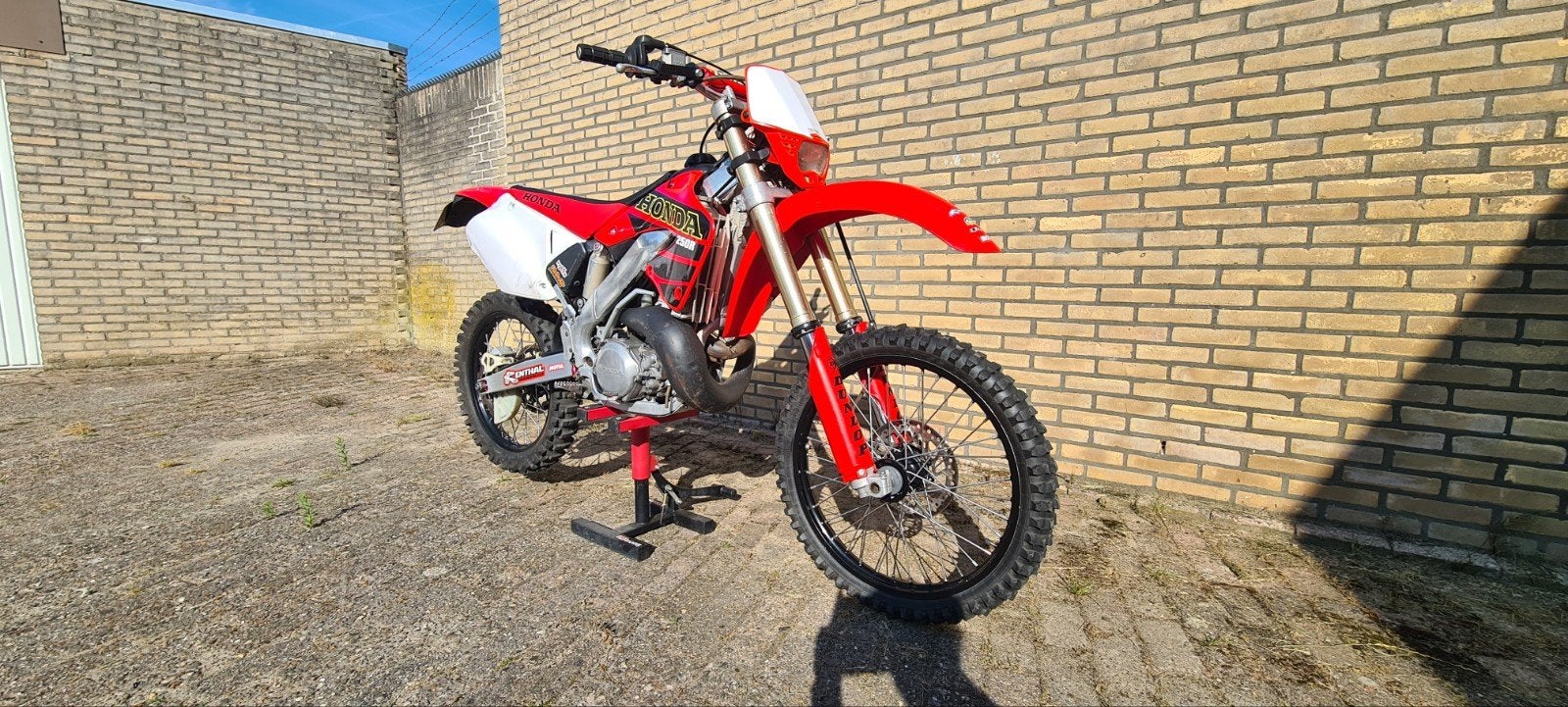 Honda CR250R Enduro, Motoren, Particulier