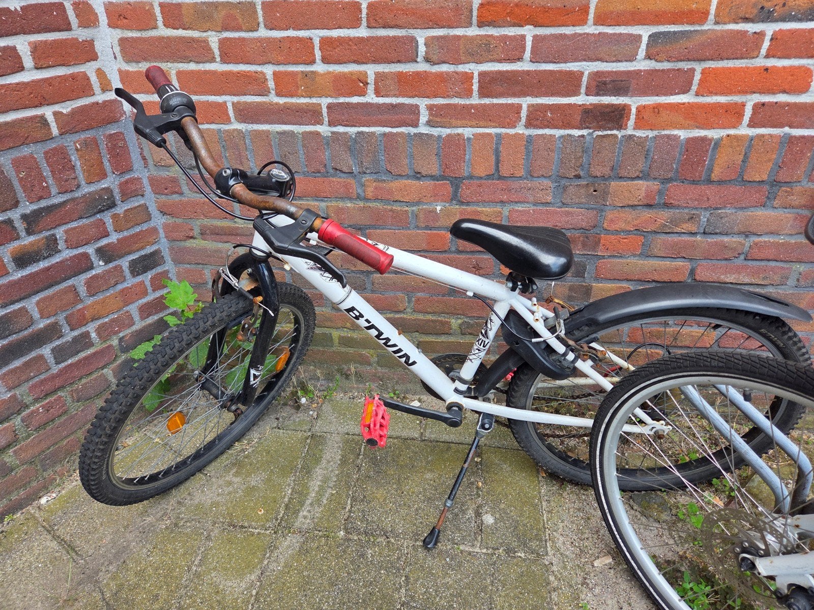 Gratis af te halen: ROCKRIDER 300 B'TWIN 24 inch kinderfiets, Ophalen of Verzenden, Gebruikt, 20 inch of meer