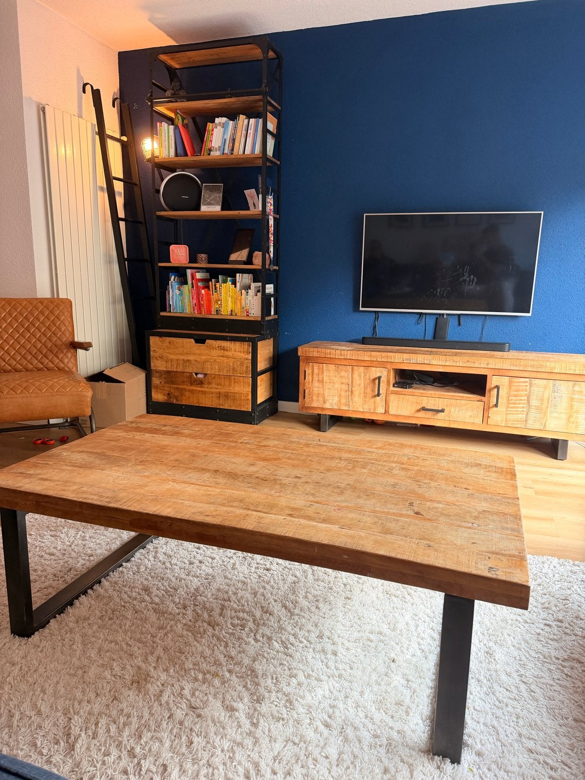 Robuuste mangohouten kast, televisiemeubel en salontafel, Ophalen
