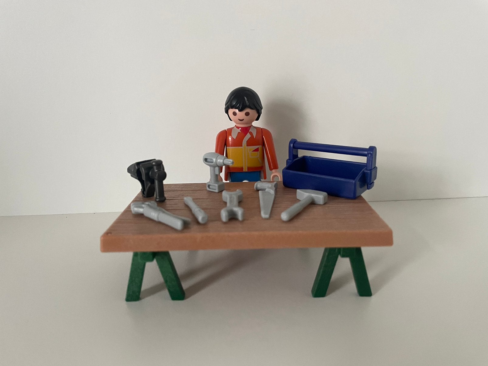 Playmobil poppetjes: klusjesman, timmerman, Ophalen of Verzenden, Complete set, Overige typen