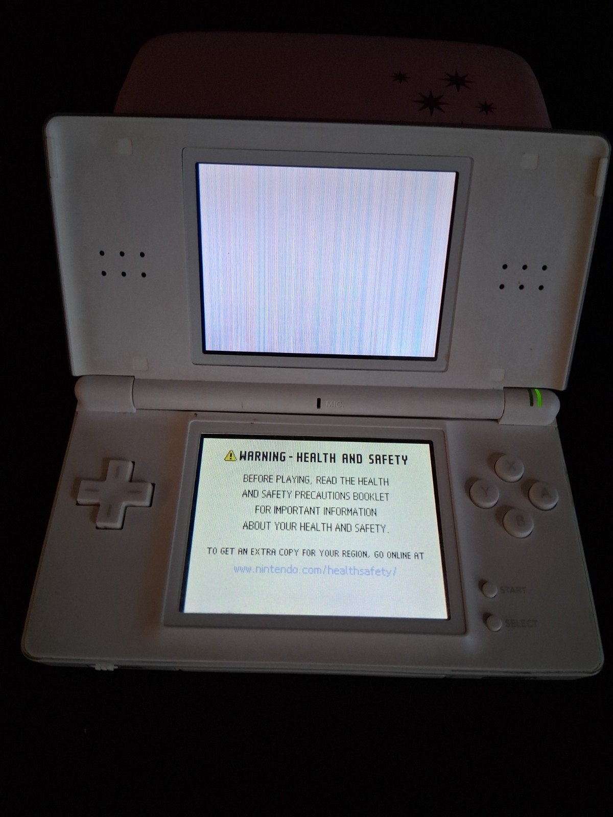 Nintendo DS Lite white + 2 x R4 kaart, Spelcomputers en Games, Ophalen of Verzenden, Wit, DS Lite