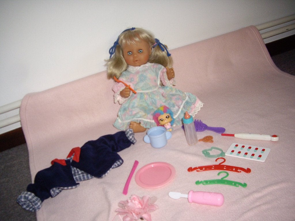 baby pop met acc kan ook in bad, Ophalen of Verzenden, Zo goed als nieuw, Babypop