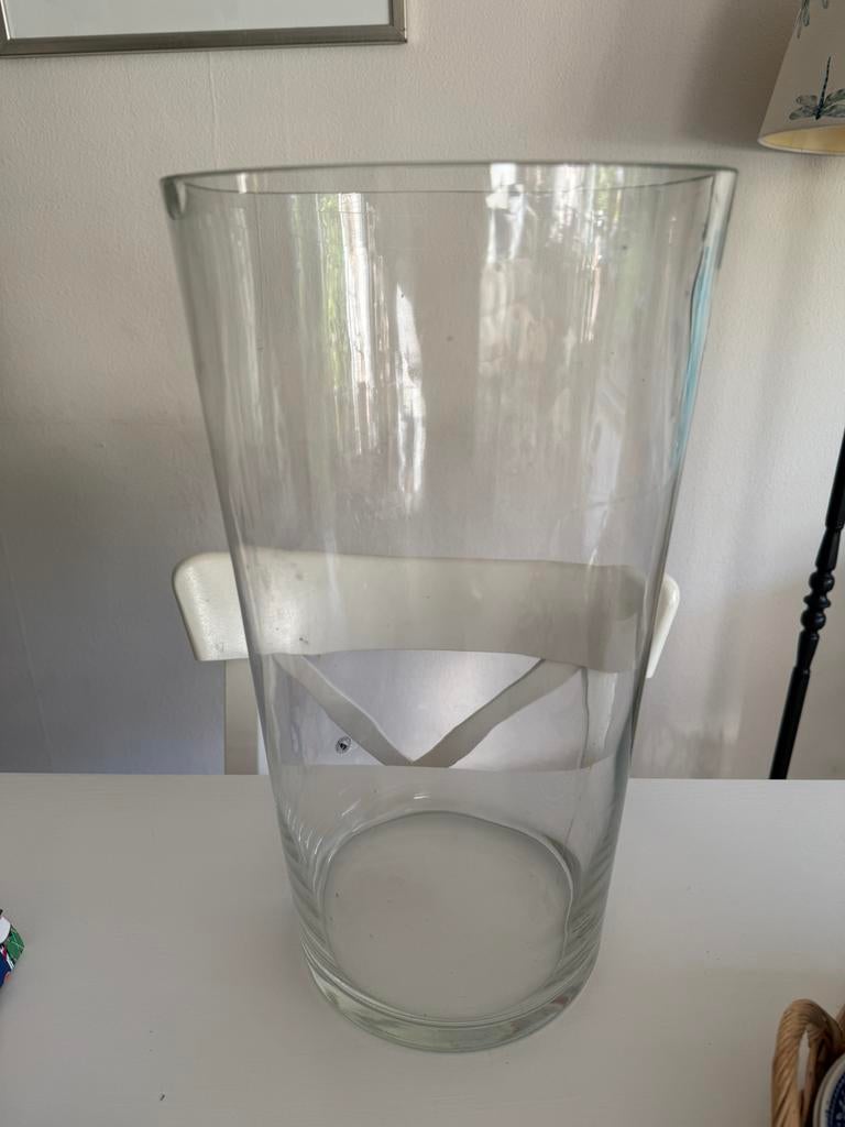 Glazen vaas, Huis en Inrichting, Woonaccessoires | Vazen, Zo goed als nieuw, Overige kleuren, Minder dan 50 cm, Glas, Ophalen