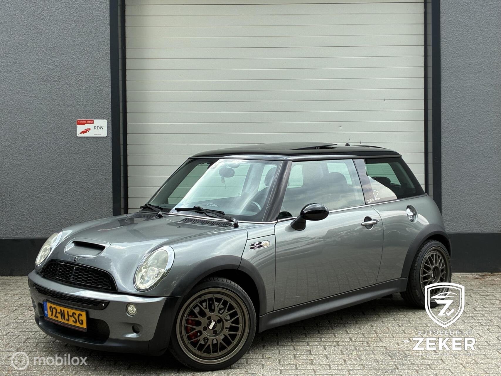 Mini 3-Deurs 1.6 Cooper S / STAGE 3 / 240PK / NIEUWE MOTOR, Auto's, Voorwielaandrijving, Gebruikt, 4 cilinders, 4 stoelen