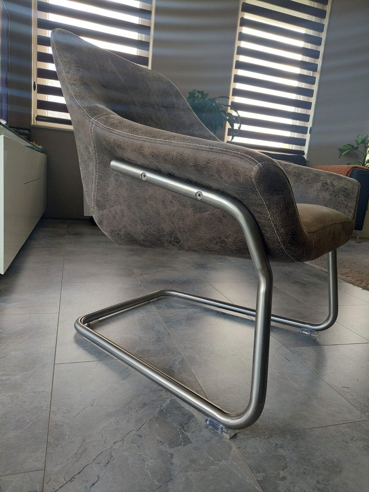 Een prachtige kuip stoel te koop aangeboden!, Huis en Inrichting, Fauteuils, Ophalen, Kunststof, Minder dan 75 cm, Zo goed als nieuw