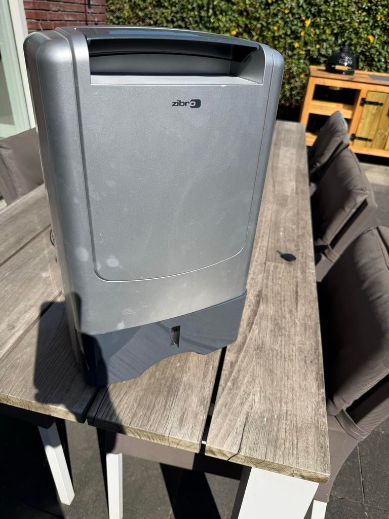 Zibro qlima DD 108 Luchtontvochtiger - Krachtig en Compact, Witgoed en Apparatuur, Luchtbehandelingsapparatuur, Ophalen, Gebruikt