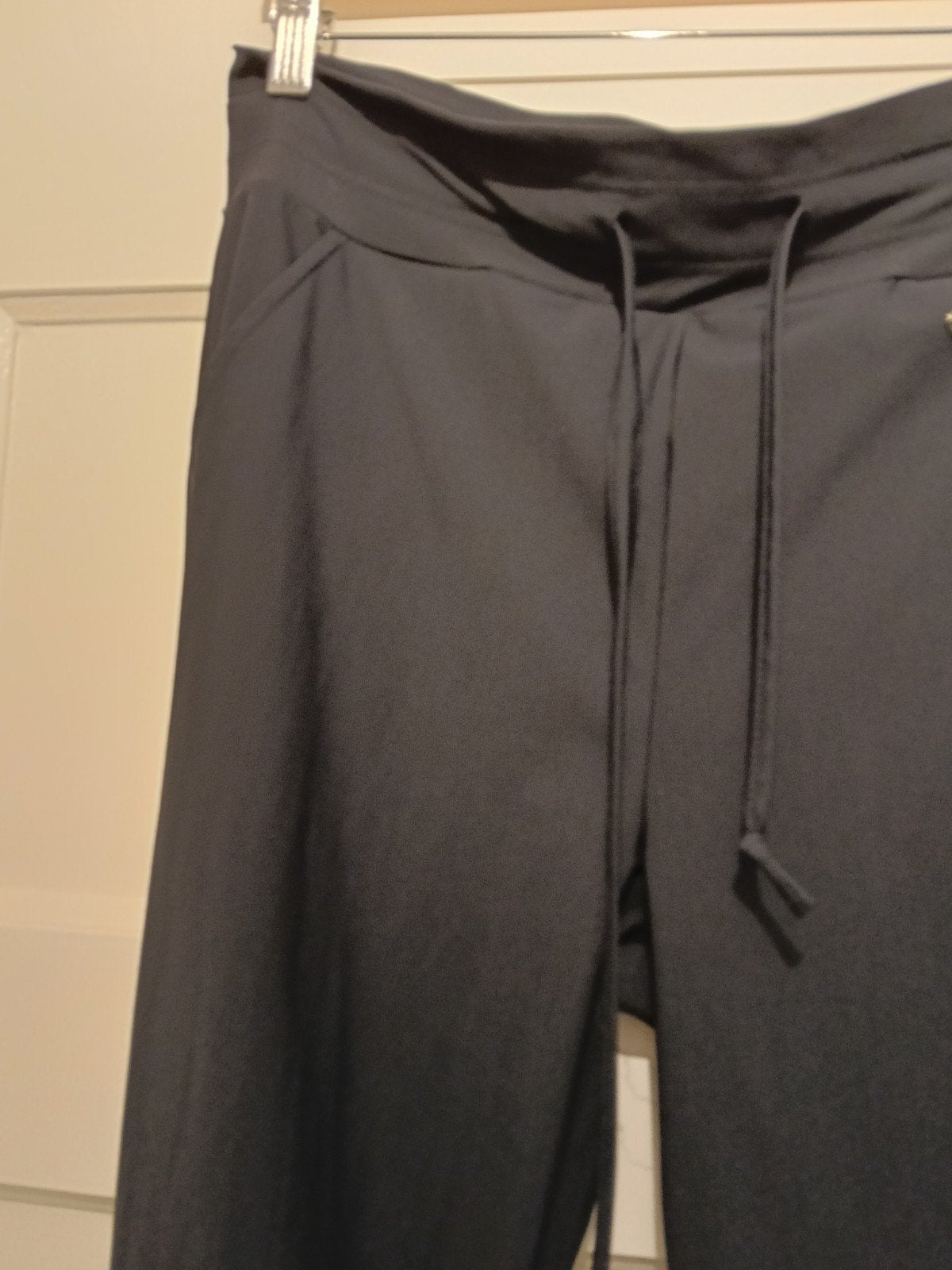 mooie donkerblauwe Travel broek met rechte pijp, Maat 38/40 (M), Blauw, Nieuw, Ophalen of Verzenden