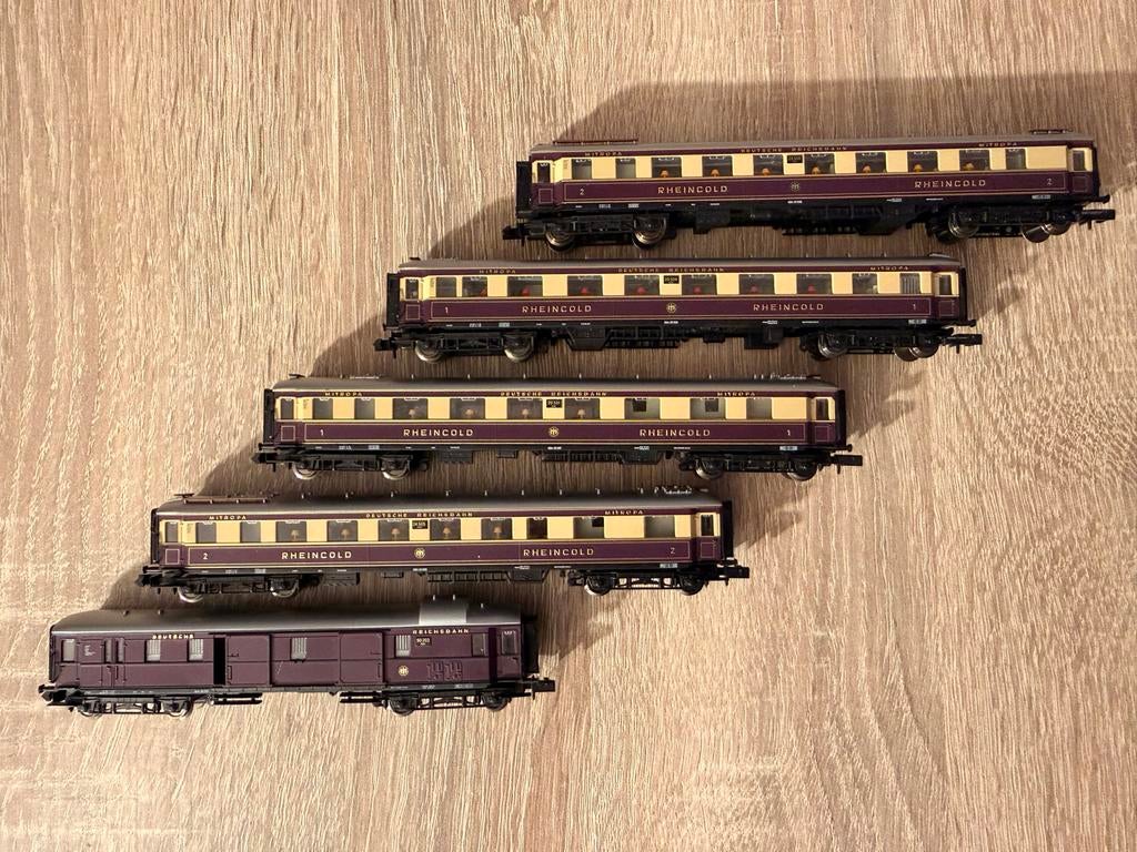 Rheingold Wagon Set (N-spoor) - zonder doos, Arnold, Treinset, Gelijkstroom, Ophalen of Verzenden