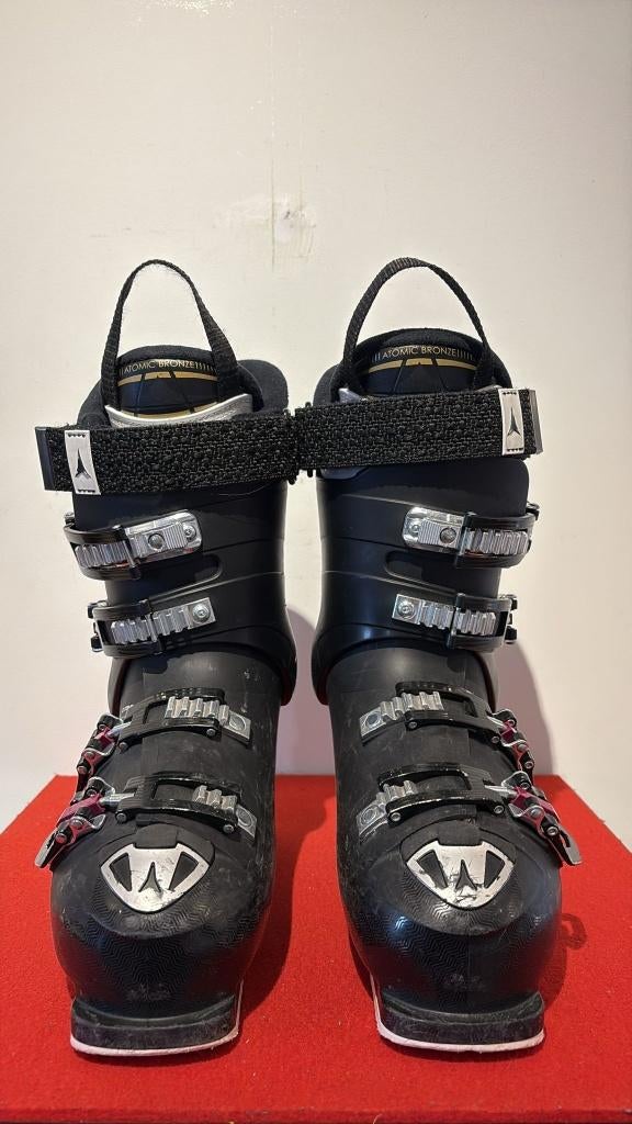 Atomic Hawx Magna 80w Dames Skischoenen maat 25/25.5 (39), Sport en Fitness, Skiën en Langlaufen, Info@atomic.com, Gebruikt, Ophalen of Verzenden