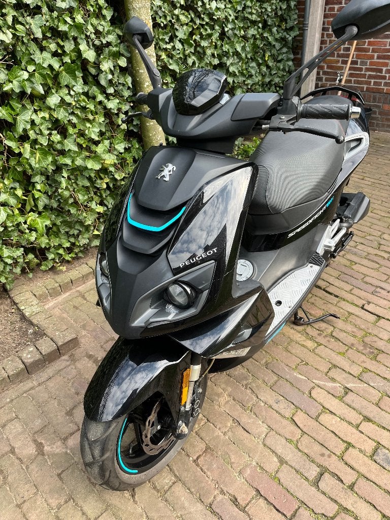 Peugeot Speedfight 4 - geel kenteken, Fietsen en Brommers, Scooters | Peugeot, Ophalen, Gebruikt, Maximaal 45 km/u, 49 cc