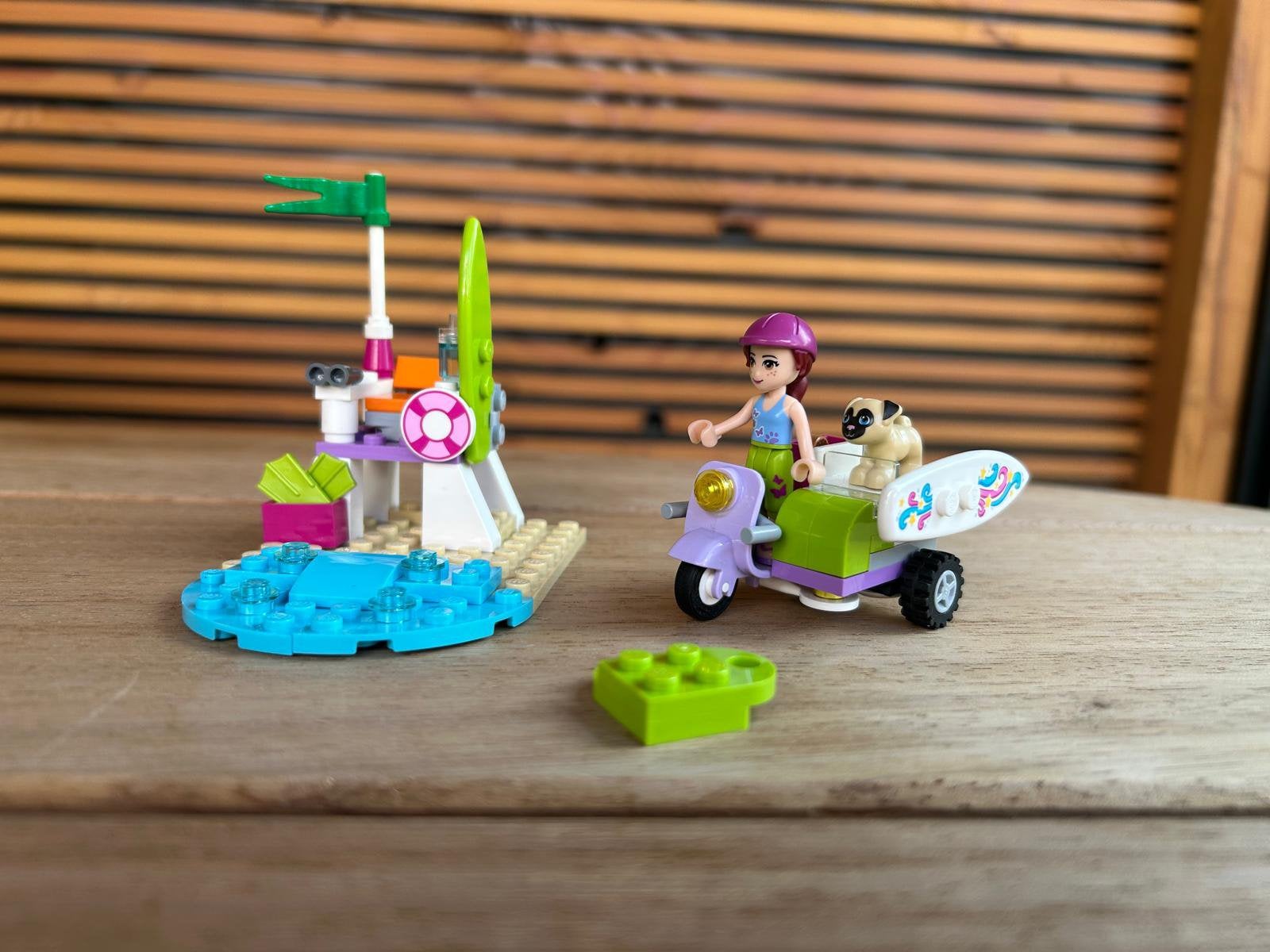 Lego friends mia op het strand, Ophalen, Zo goed als nieuw