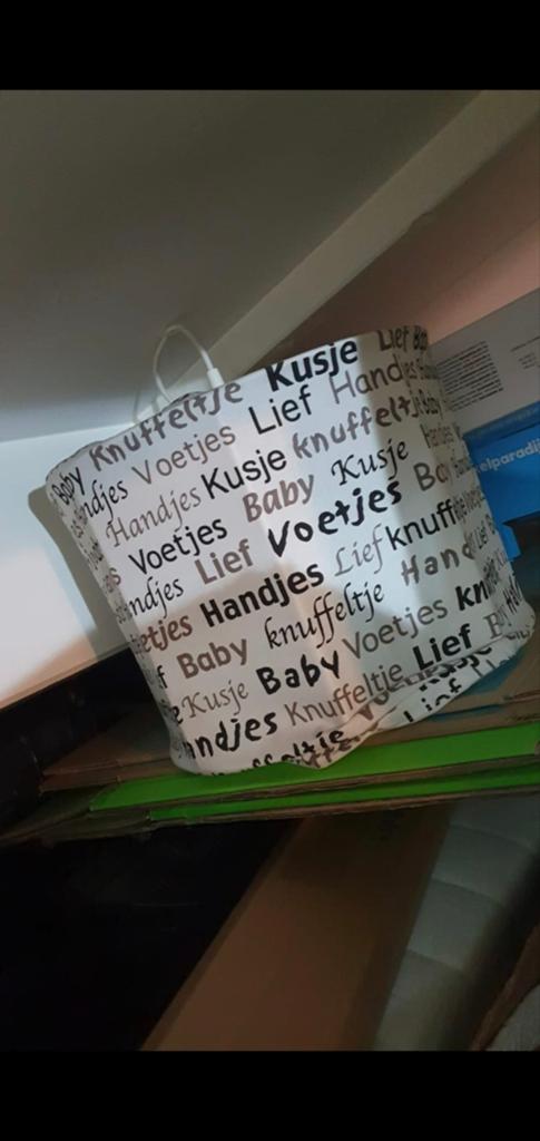 Baby hanglamp met tekst, Ophalen, Lamp