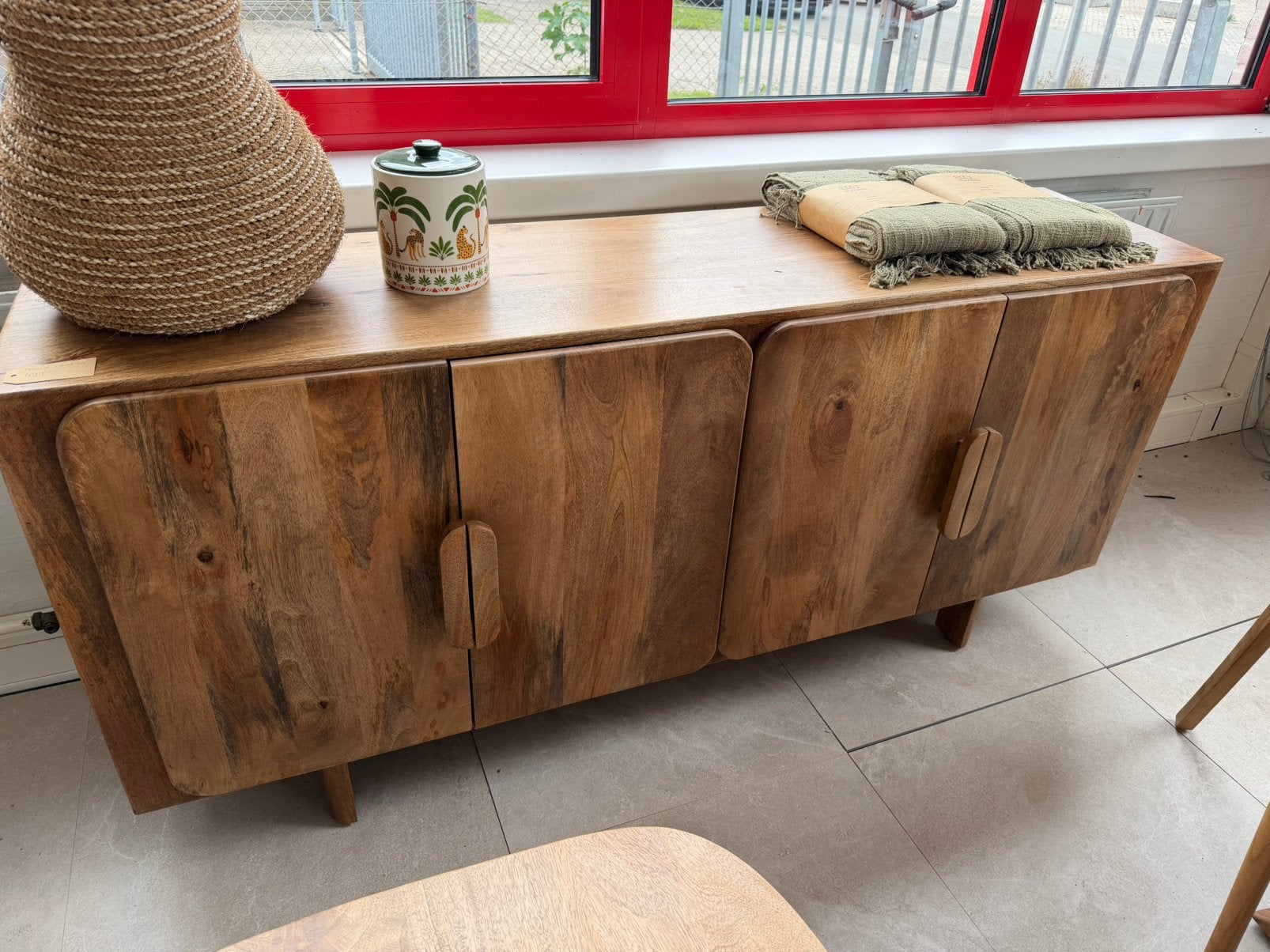 Magazijn Leegverkoop Dressoir Japandi stijl mangohout massie, Huis en Inrichting, Hout, Nieuw, Ophalen of Verzenden, Info@wkhome.nl