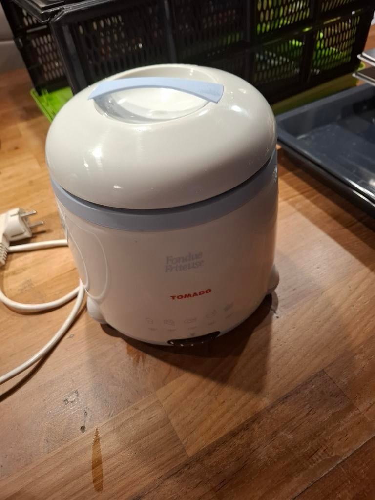 Tomado Fondue Friteuse - Elektrische Fonduepan, Witgoed en Apparatuur, Ophalen of Verzenden, Gebruikt, Elektrisch, Fonduepan