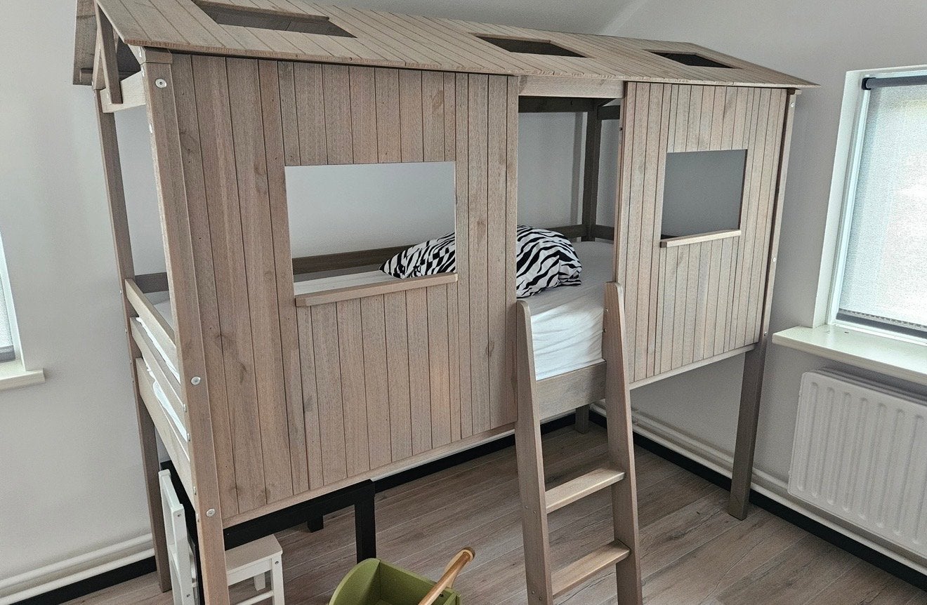 Foto 3 van Leuk huisbed / hoogslaper voor kinderkamer